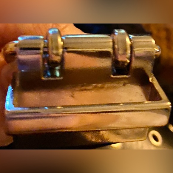 Reversible Black & Silver Leather Belt, with Turning Buckle 🩶🖤 - Picture 15 of 15